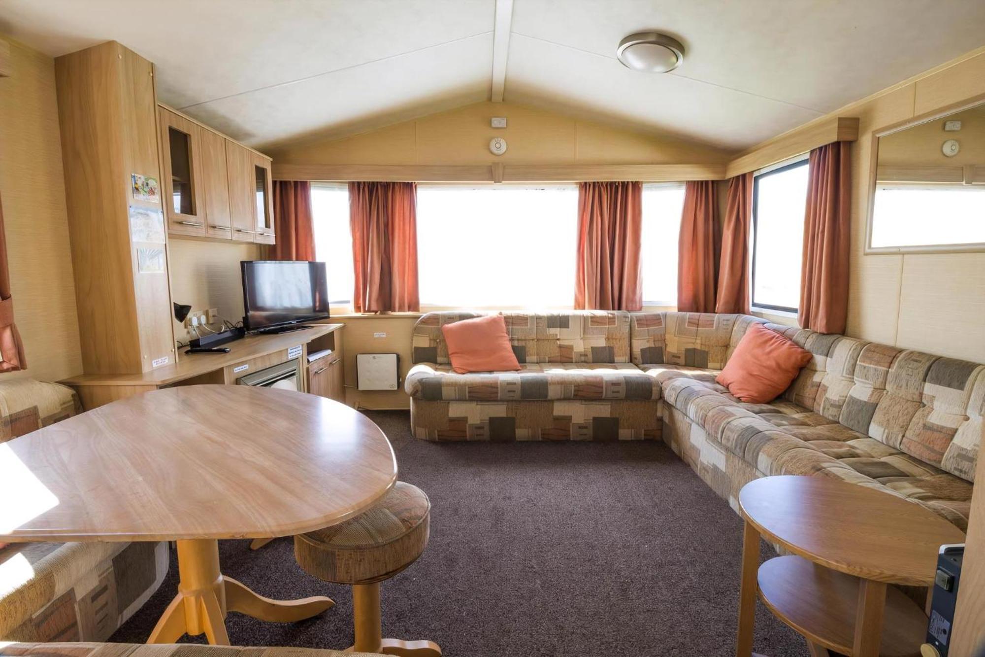 Lovely 6 Berth Caravan At Naze Marine Holiday Park In Essex Ref 17275C ولتون - أون - ذى - ناز المظهر الخارجي الصورة